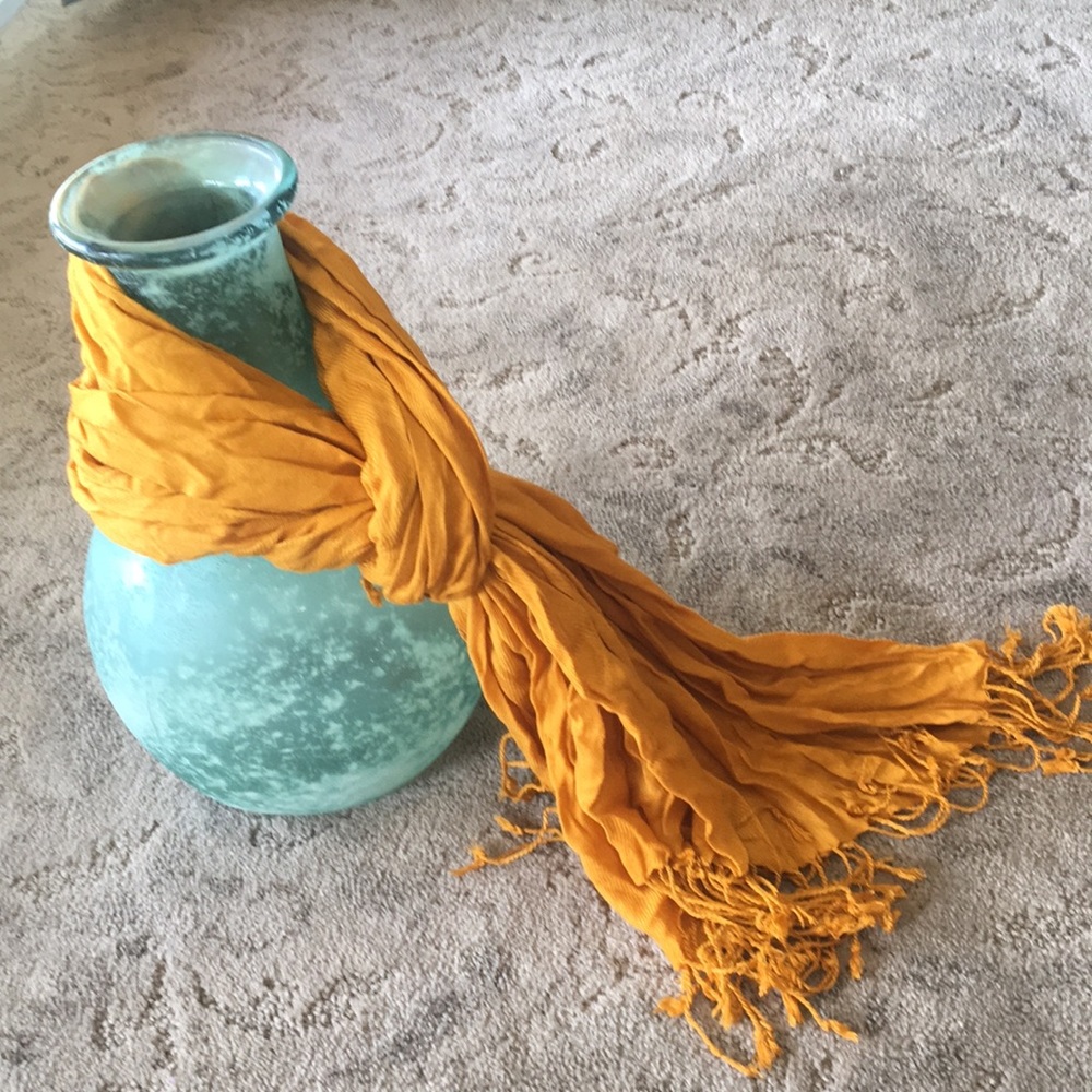 Gold scarf